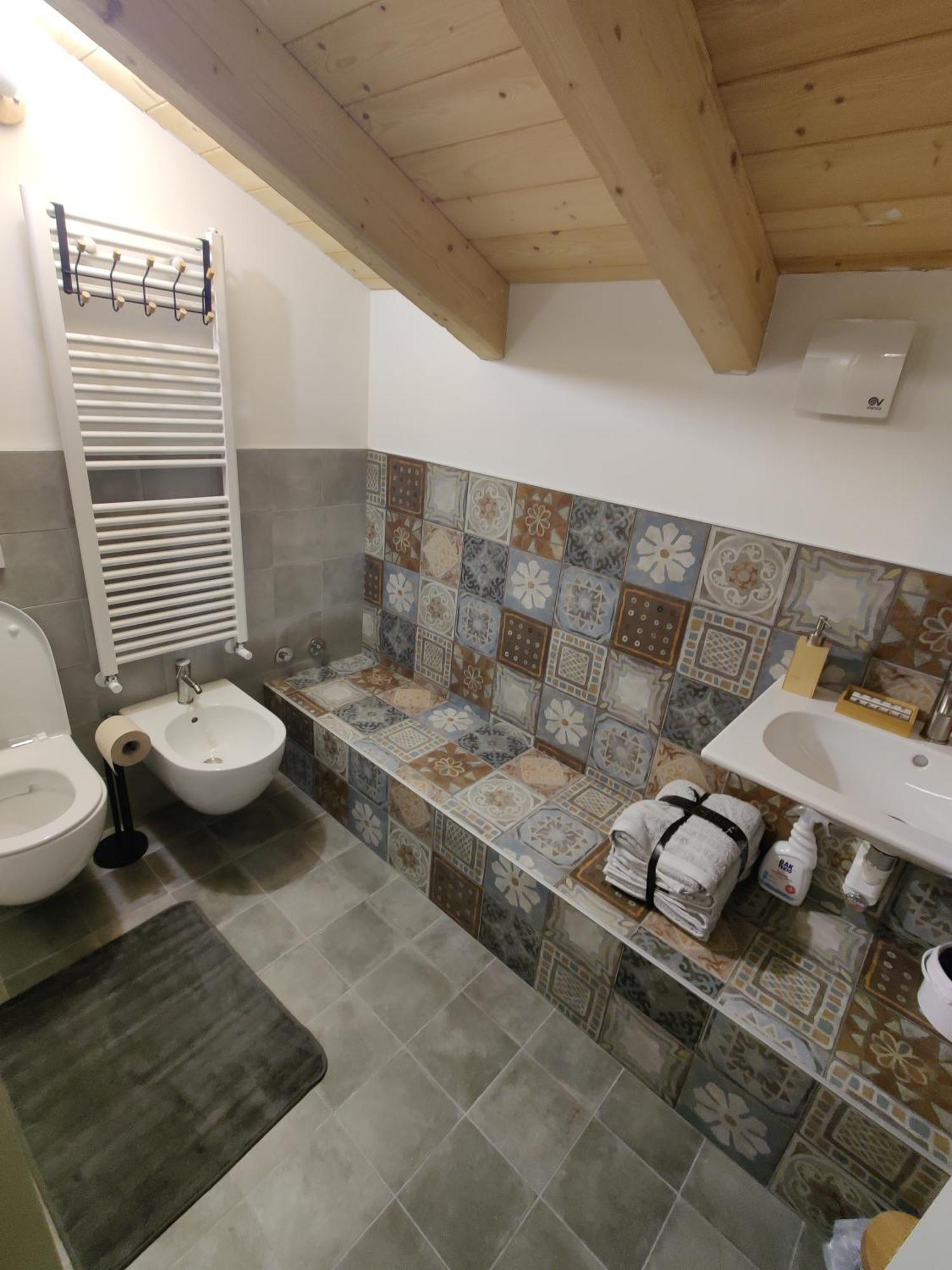 Hotel Freeabile Sondrio Exterior foto